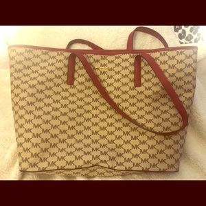 Michael Kors Emry Bag